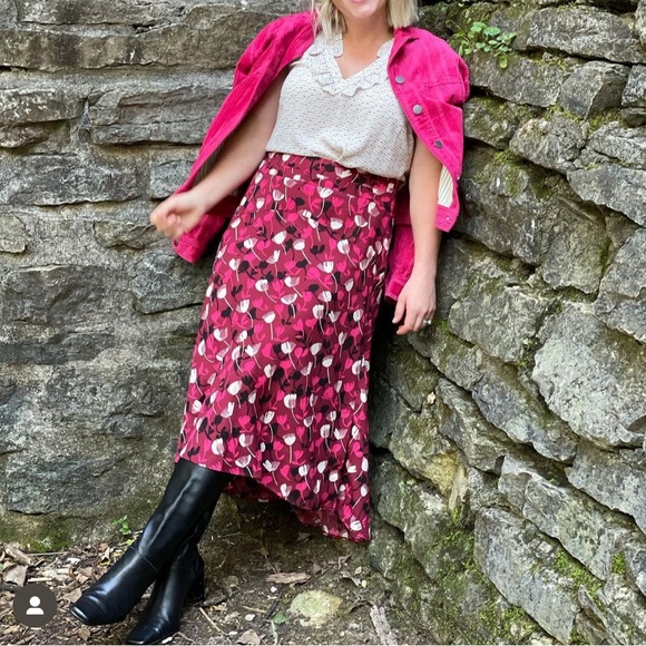 Cabi Corsage Skirt (style 4212) - Picture 12 of 16